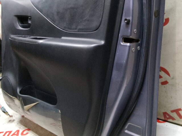 Дверь TOYOTA Ractis 