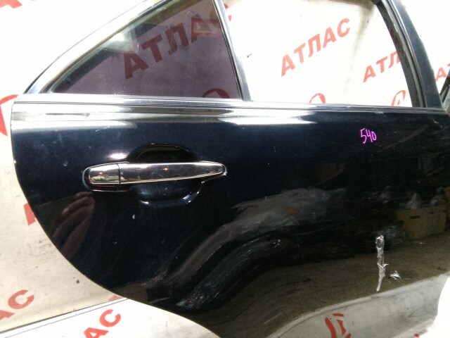 Дверь TOYOTA Camry 