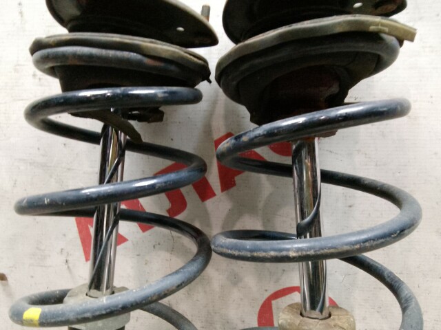 Стойка TOYOTA Probox 