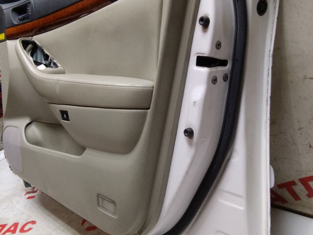 Дверь TOYOTA Avensis 