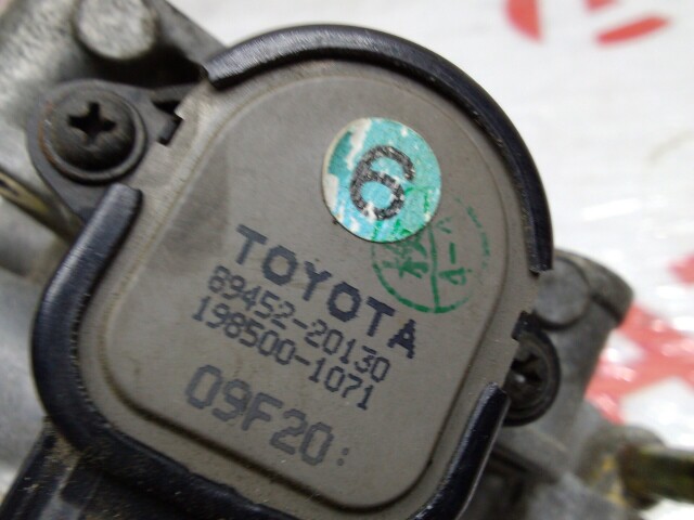 Дроссельная заслонка TOYOTA Wish 1ZZ-FE