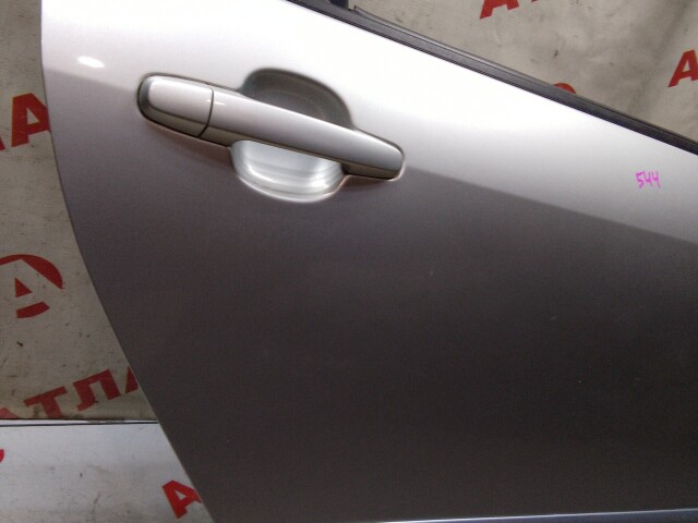 Дверь TOYOTA Corolla Fielder 