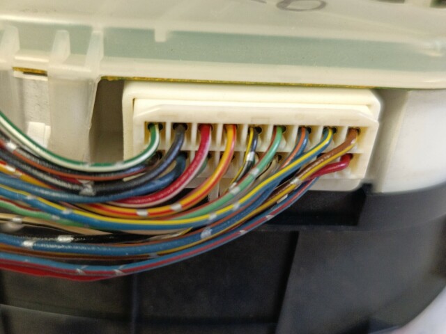 Щиток приборов MAZDA Premacy 