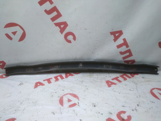 Усилитель бампера HONDA Stream 