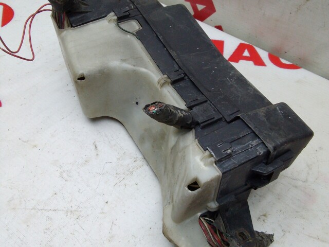 Блок предохранителей TOYOTA Corolla 3ZZ-FE