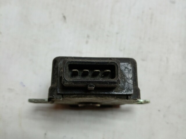 Датчик положения дроссельной заслонки TOYOTA Vista 