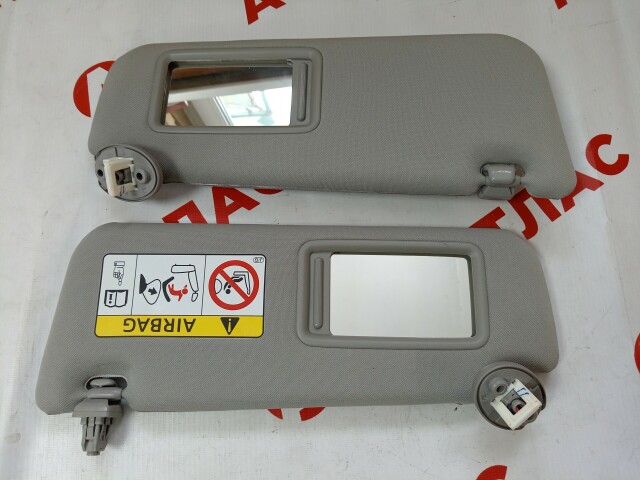 Козырёк TOYOTA Camry 