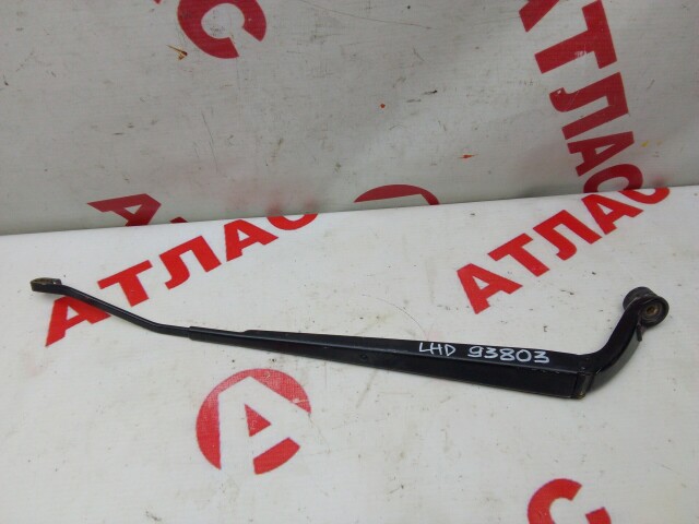 Щеткодержатель TOYOTA Corolla 