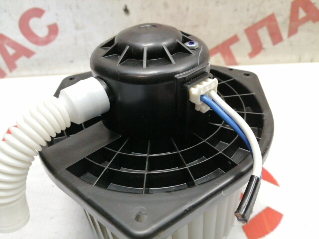 Моторчик печки MITSUBISHI RVR 