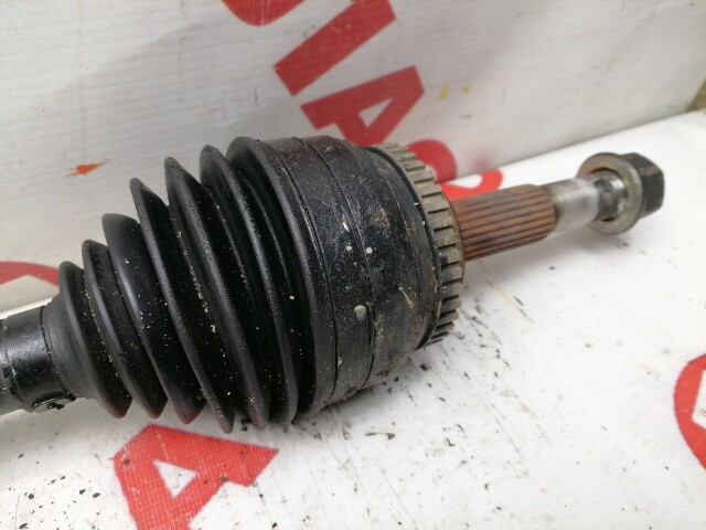 Привод короткий NISSAN Sunny 