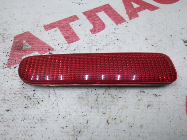 Отражатель в задний бампер TOYOTA Corona Premio 