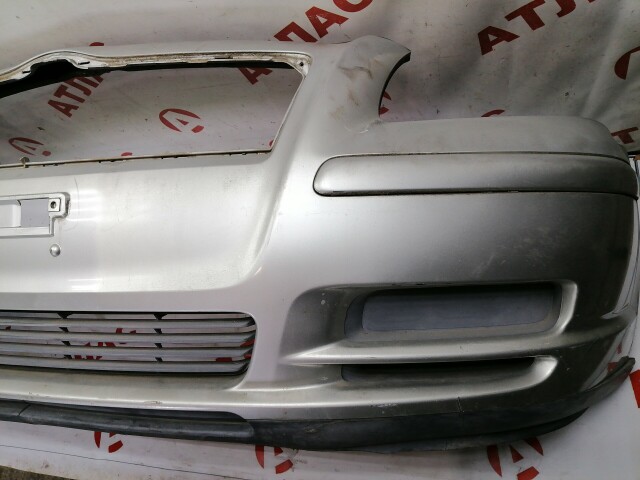 Бампер передний TOYOTA Avensis 