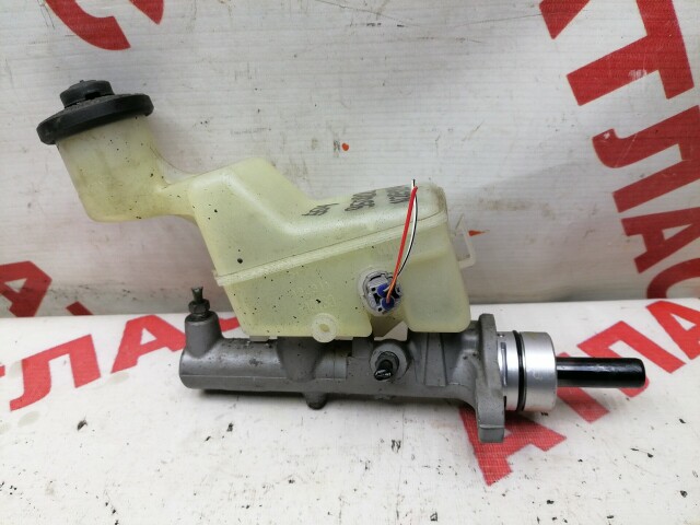 Главный тормозной цилиндр TOYOTA Corolla Runx 