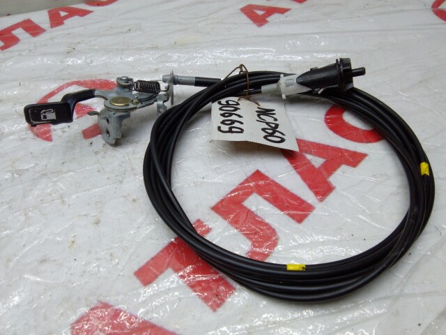 Трос бензобака TOYOTA Ist 