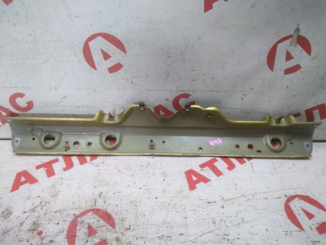 Телевизор TOYOTA Vitz 