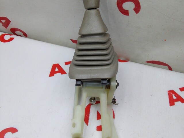 Рычаг КПП TOYOTA Corolla 