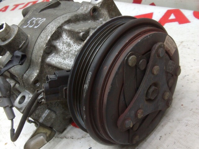 Компрессор кондиционера TOYOTA Vitz 1SZ-FE