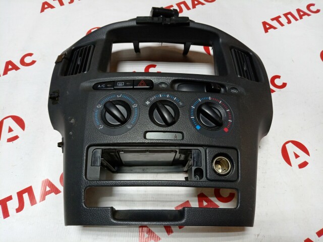 Блок управления печкой и кондиционером TOYOTA Succeed 