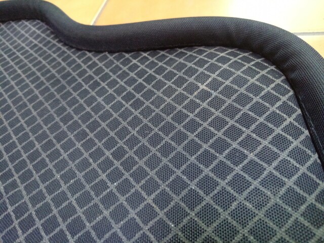 Обшивка багажника TOYOTA Ractis 