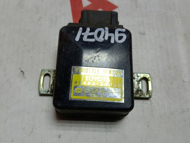 Датчик положения дроссельной заслонки TOYOTA Vista 