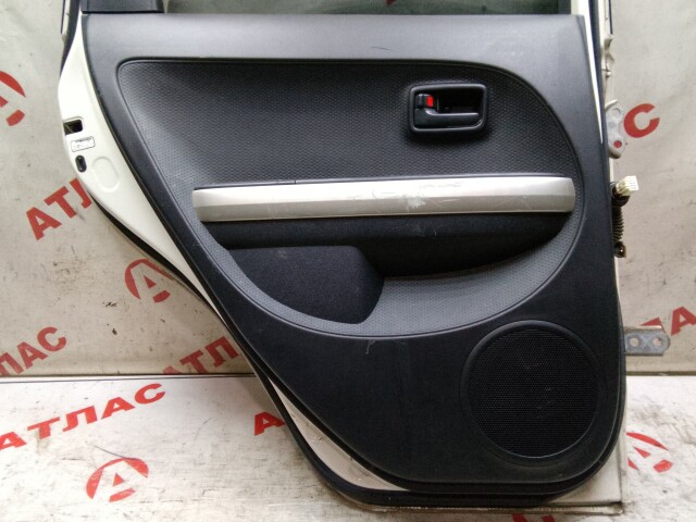 Дверь TOYOTA Ist 