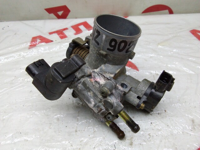 Дроссельная заслонка TOYOTA Platz 