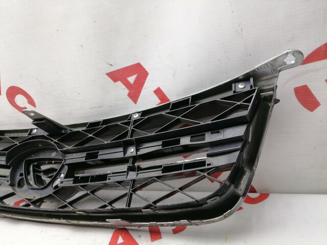 Решетка радиатора TOYOTA Corolla Fielder 