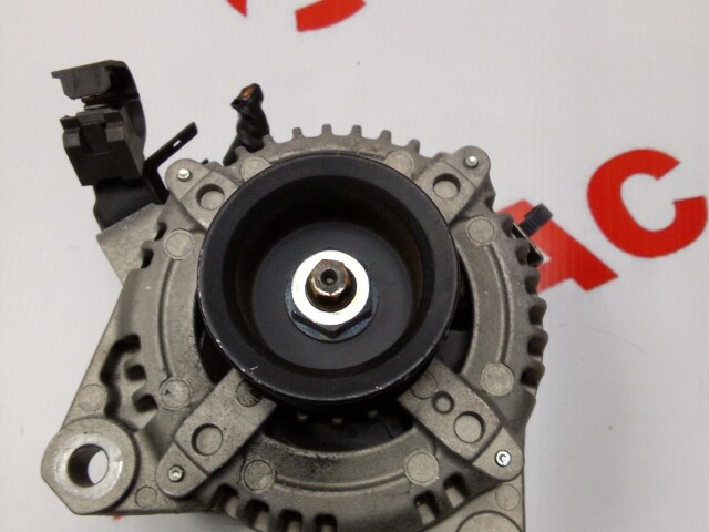 Генератор TOYOTA Avensis 1AZ-FSE