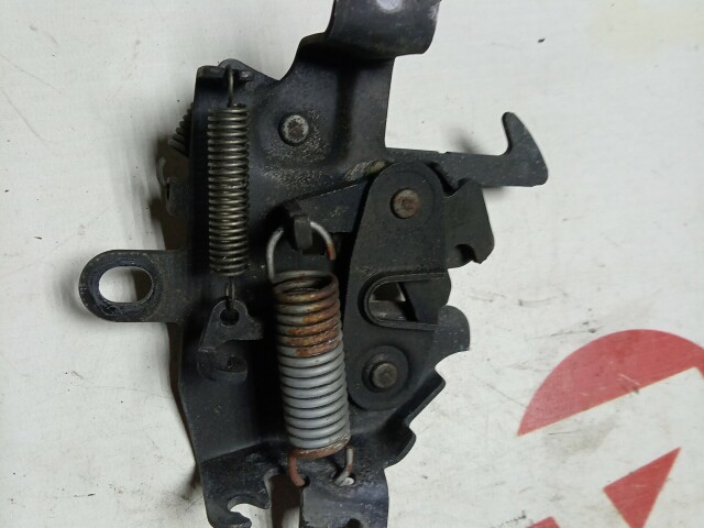 Замок капота TOYOTA Corolla 