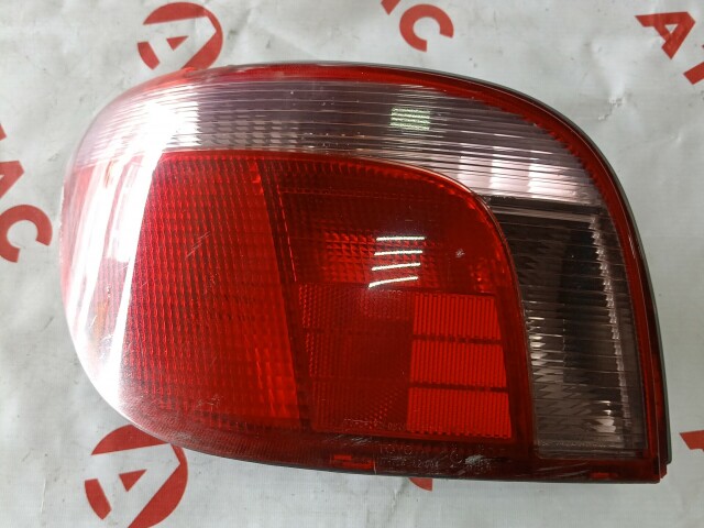 Стоп TOYOTA Vitz 