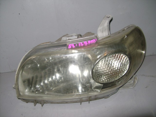 Фара TOYOTA Porte 