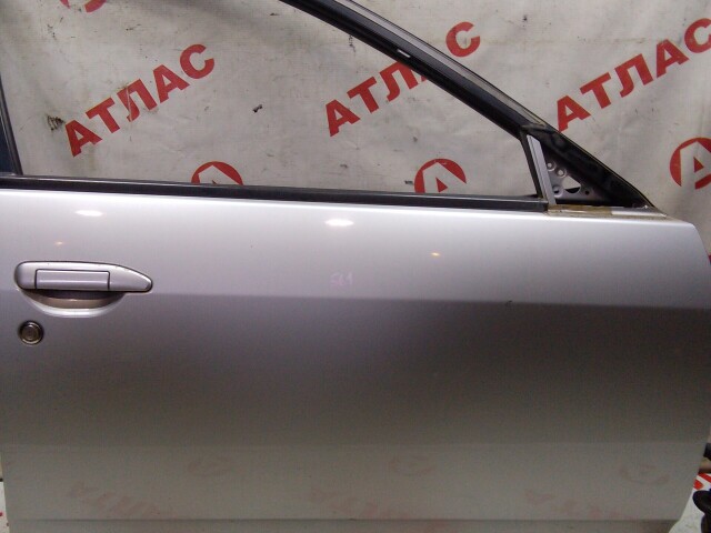 Дверь NISSAN Wingroad 