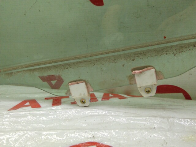 Стекло HONDA Accord 