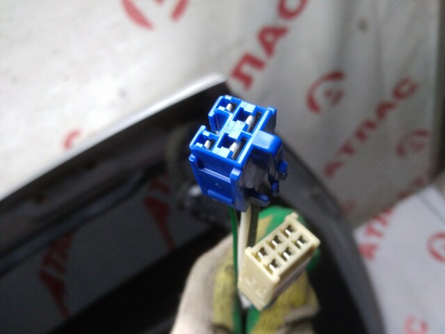 Дверь багажника TOYOTA Corolla Fielder 