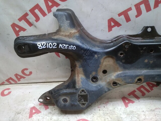 Балка поперечная TOYOTA Corolla 