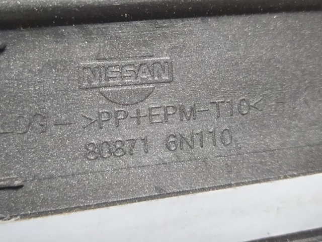 Молдинг NISSAN Bluebird Sylphy 