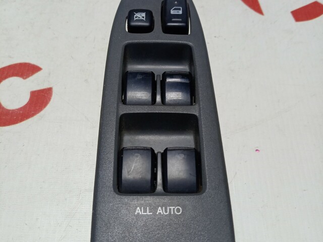 Блок управления стеклоподъемниками TOYOTA Allion 