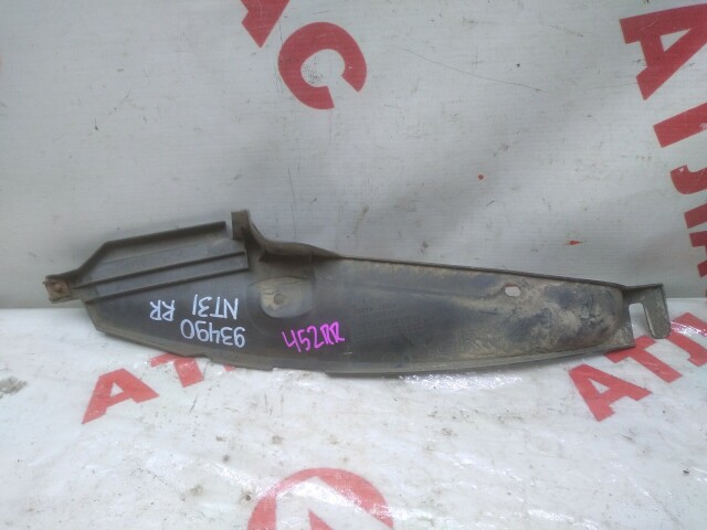 Подкрылок NISSAN X-Trail 