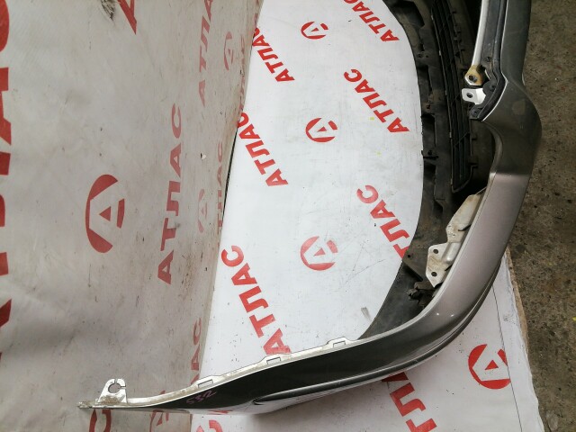 Бампер передний TOYOTA Avensis 