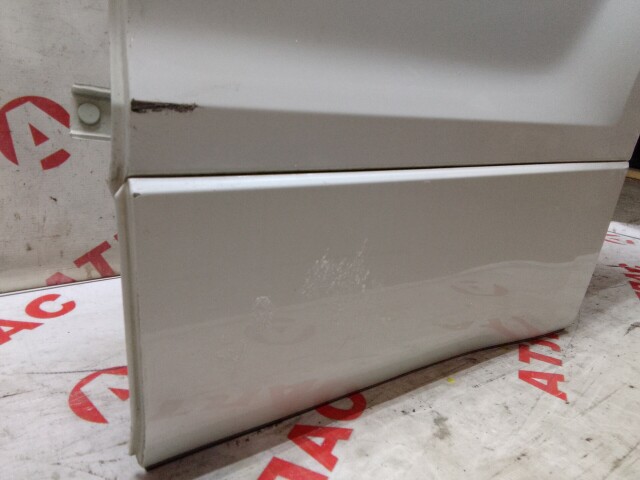 Дверь SUZUKI Escudo 