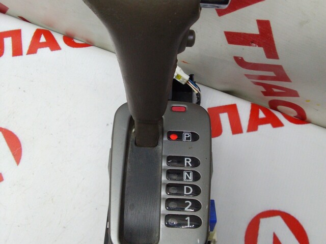 Рычаг КПП NISSAN Bluebird Sylphy 