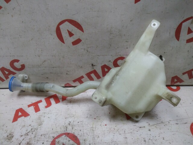 Бачок омывателя HONDA Stream 