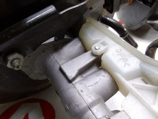 Главный тормозной цилиндр MAZDA CX-5 