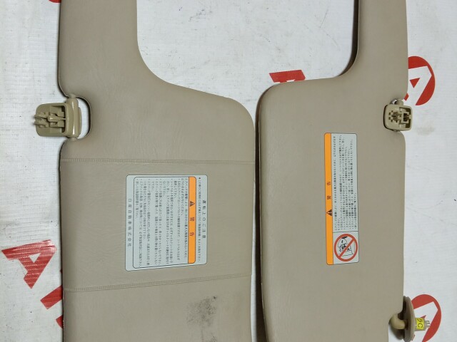 Козырёк NISSAN Bluebird Sylphy 