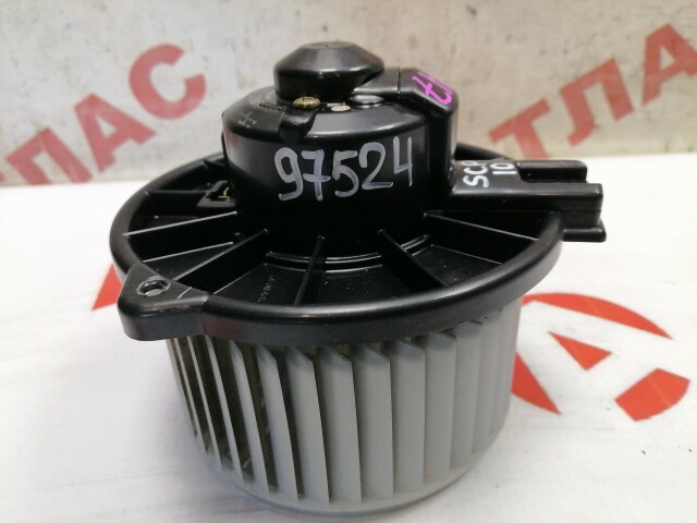 Моторчик печки TOYOTA Vitz 