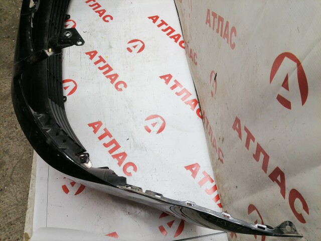 Бампер передний TOYOTA Avensis 