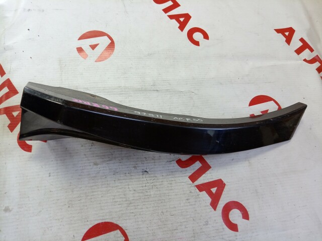 Накладка на крыло TOYOTA Estima 