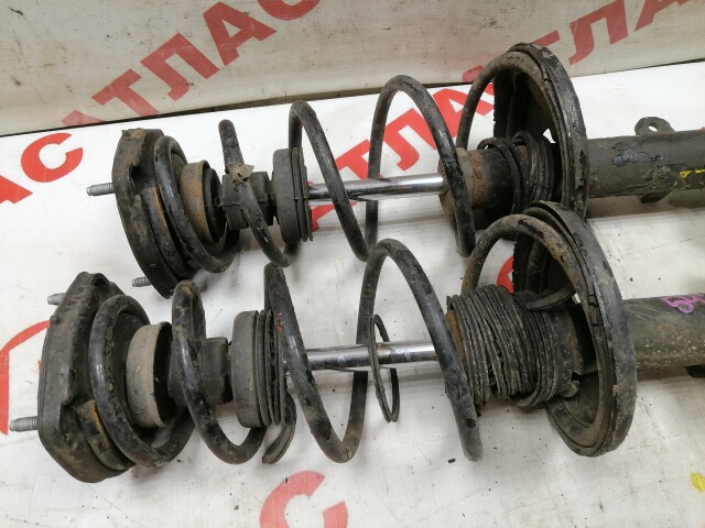 Стойка TOYOTA Corolla 