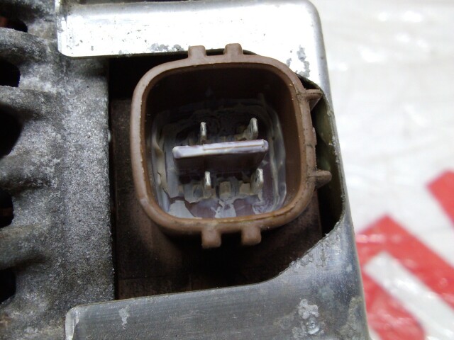 Генератор TOYOTA Ist 1NZ-FE