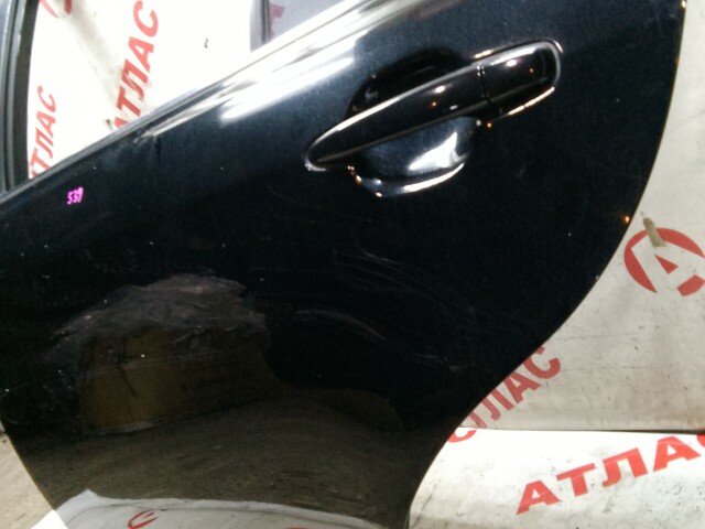 Дверь TOYOTA Camry 